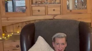 Schneller Fick in Latex und High Heels [Skinny Nicci]