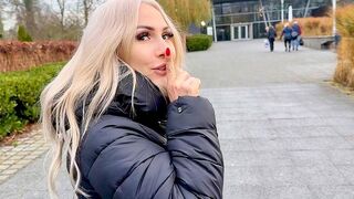 Lisa_Sophie squirtet beim Sex in der Therme