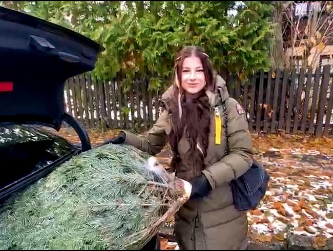 Mia Minou verführt den Passanten zum Fick