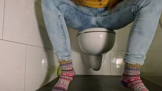 Bei freakart geht es ab auf dem Klo