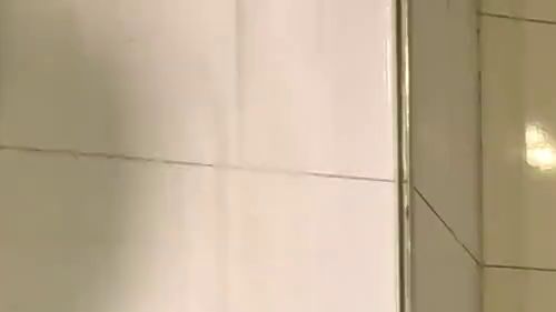 freakart: Geiler Messbecher Piss
