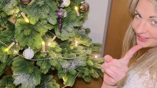 Sexy Milf Diana bei dreckigen Tease Spielchen