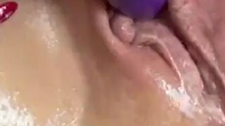 Mia_Cole_only lässt sich doppelt ficken