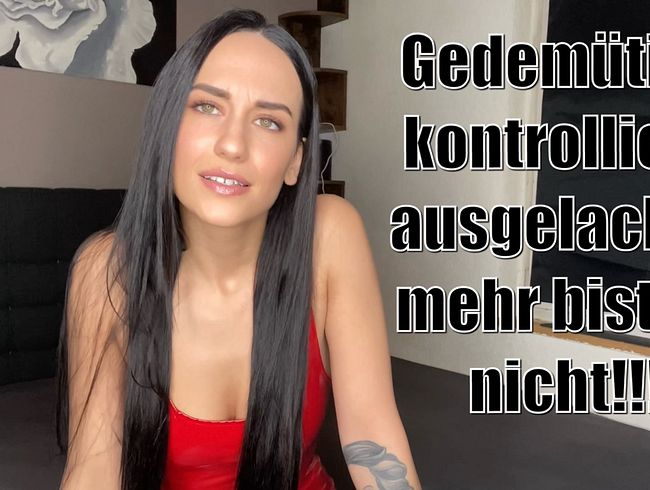 Lola Candy demütigt dich und lacht dich aus