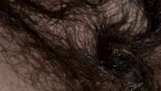 MissNaturPur zeigt ihren Morgenurin