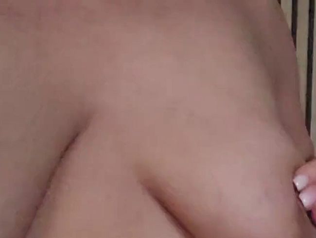 Sexspiele die bis in den Bauch ziehen mit Lyra-69