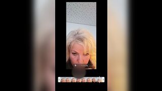 HotSilli152 gibt einen Blowjob im Büro
