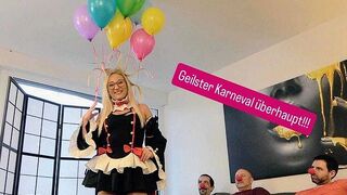 Studentin-Aneta beim Hardcore User Gangbang