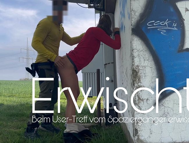 Gym-Slave @ Spaziergänger erwischt mich beim Userfick
