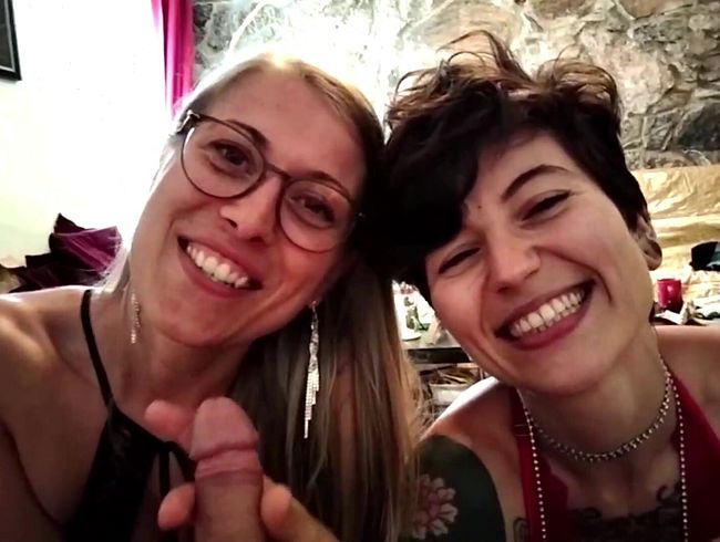 TheaRemmel gibt einen Doppel Mundfick mit Happy End