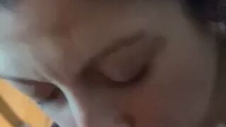 Juicy-sister-37 - Bin ich zu gel auf Schwänze?