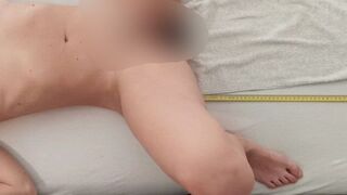 Wet_Juli beim Dildo Sex Test