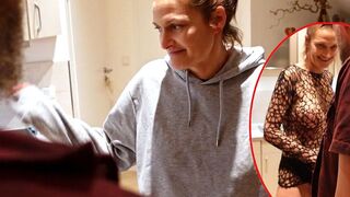 Letty_Bixx verführt den Handwerker