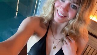 Arabella-Spitz lässt sich in Hotel Sauna bumsen