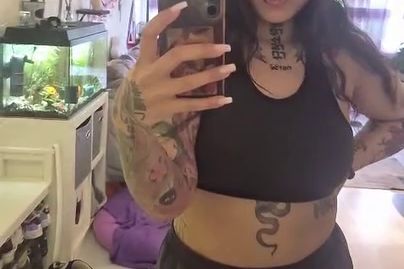 badbitch_vani hat eine sexy Nachricht für dich