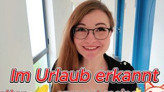 [TinyEmily] Dicker Schwanz zerfickt mich im Urlaub