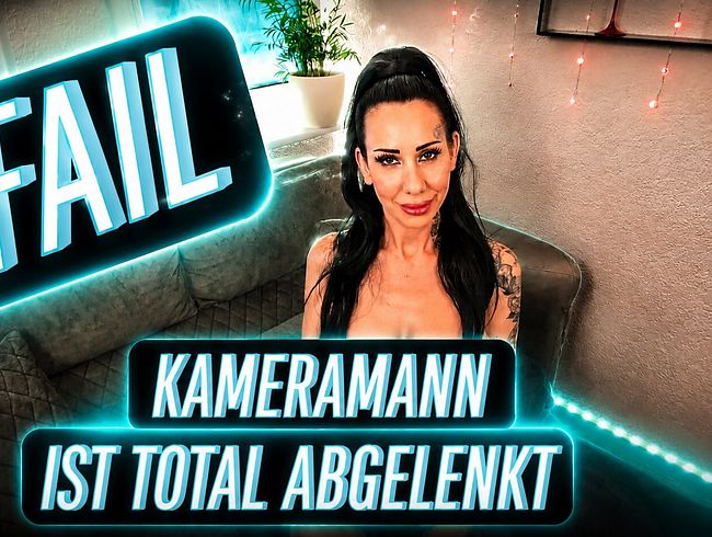 Candy Suck - Eigentlich sollte er nur filmen, doch plötzlich hat er einen harten Schwanz