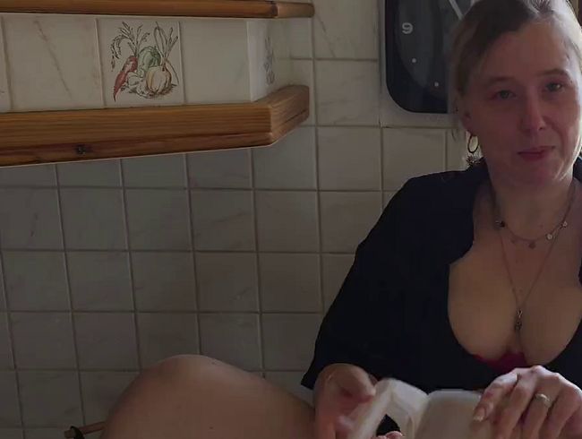 Lea-Sommer serviert einen besonderen Cocktail
