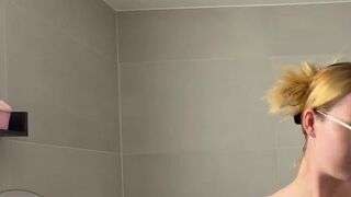 Ich bin zurück und habe ganz viel Geilheit mitgebracht von LuLux