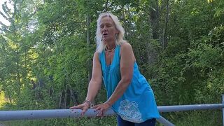 ibizalady treibt es gerne draußen