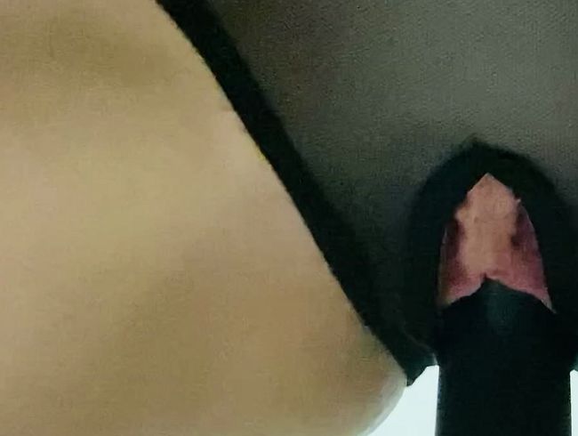 OnlyHisFavorite - Dildo bumsen mit Fickschlitz Höschen