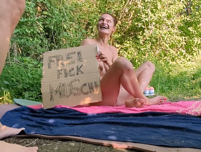 FKK Strand! Ich kann man gut gratis ficken @ LettyBixx