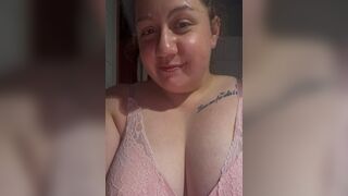 Sweetlollipop98 will eine Titten Massage