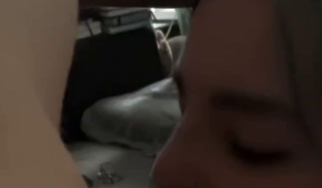 Frech! Er spritzt mir einfach ins Gesicht von MrsKruemel18