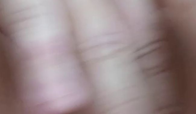 Destin-Angel1 fingert ihr Fötzchen