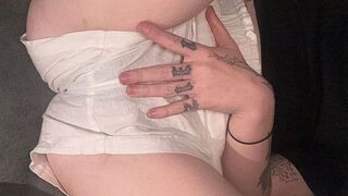 Vyhyzobozabe befriedigt sich selbst mit dem Dildo