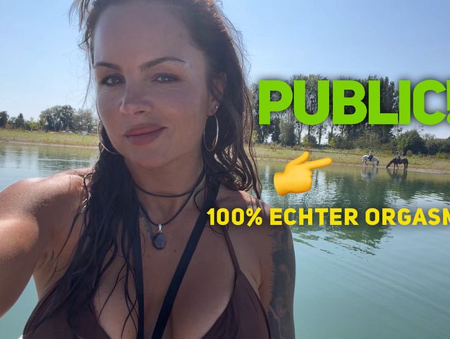 Arya_LaRoca hat beim Public Sex einen heftigen Höhepunkt
