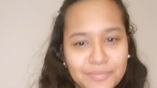 ColombianSummer erlebt geilen Orgasmus mit dem Sextoy
