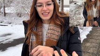 Luckylucy18 lässt sich von nem Fremden bumsen