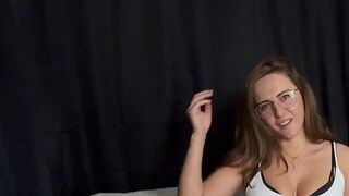Dirtygirl644 zeigt sich in heißer Unterwäsche