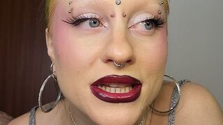 maria__lambrusco wünscht sexy neues Jahr