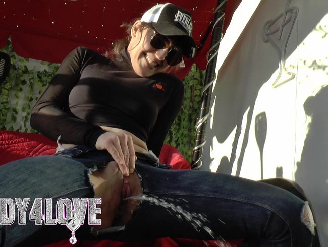 Sandy4Love kann ihn nicht in Ruhe lassen