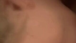 Sexybiene969 gibt ihrem Ex einen Blowjob
