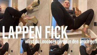 Bei mir werden Looser in den Arsch gefickt [Steffi-Blond]